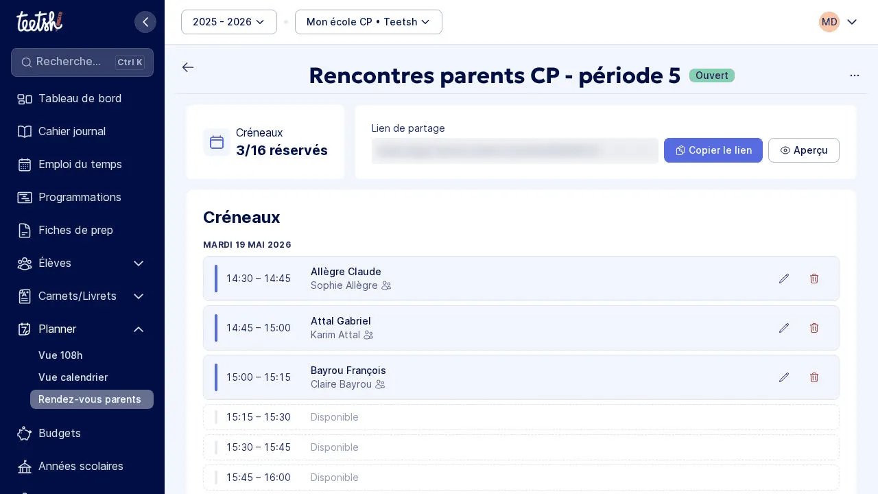 Suivi enseignant : lien de partage, réservations confirmées et créneaux restants.
